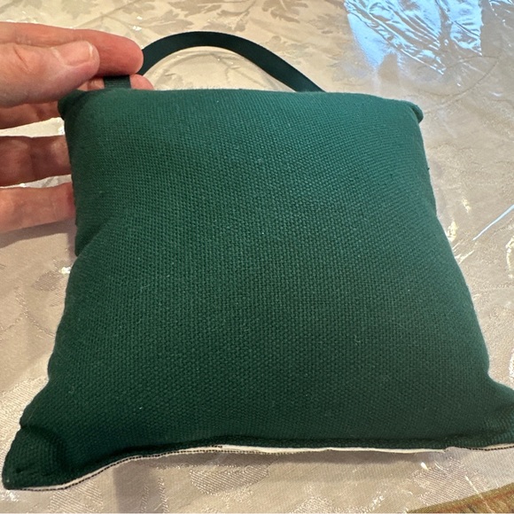 Longaberger Christmas tapestry hanging pillow / décor vintage 5x5 inches - Picture 5 of 7